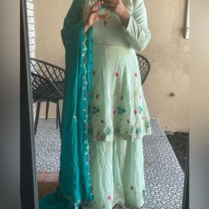 Three piece lehnga suit - size 40